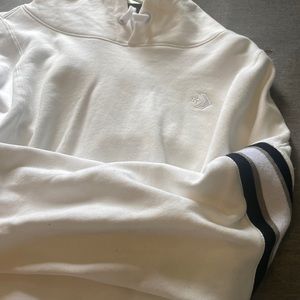 white converse XL hoodie